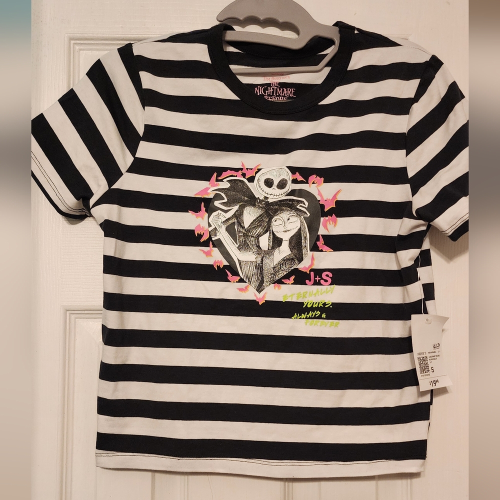 Nightmare Before Christmas top size small